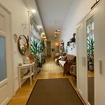 Apartamento Amber Pearl 2 Rooms&2 Bathrooms At Kálvin Square Budapest