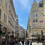 Apartamento Amber Pearl 2 Rooms&2 Bathrooms At Kálvin Square