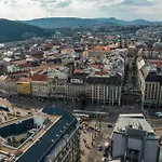 Amber Pearl 2 Rooms&2 Bathrooms At Kálvin Square