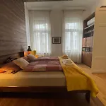 Amber Pearl 2 Rooms&2 Bathrooms At Kálvin Square