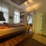 Apartamento Amber Pearl 2 Rooms&2 Bathrooms At Kálvin Square *