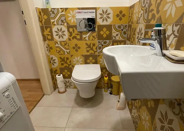 Amber Pearl 2 And 2 Bathrooms At Kalvin Square Lägenhet *