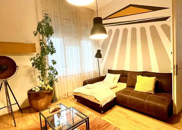 Lägenhet Amber Pearl 2 And 2 Bathrooms At Kalvin Square