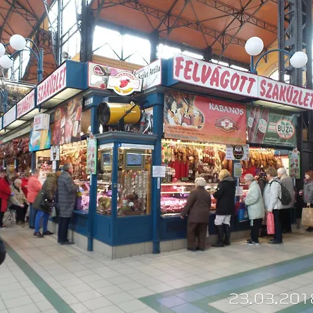 Amber Pearl 2 And 2 Bathrooms At Kalvin Square Будапешт