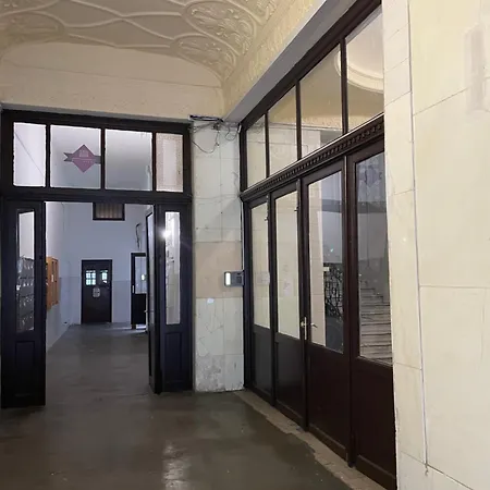 Amber Pearl 2 And 2 Bathrooms At Kalvin Square Budapest