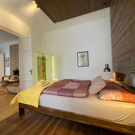 Amber Pearl 2 And 2 Bathrooms At Kalvin Square ブダペスト