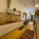 Apartment Amber Pearl 2 And 2 Bathrooms At Kalvin Square *