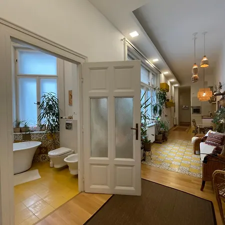 Amber Pearl 2 And 2 Bathrooms At Kalvin Square 부다페스트